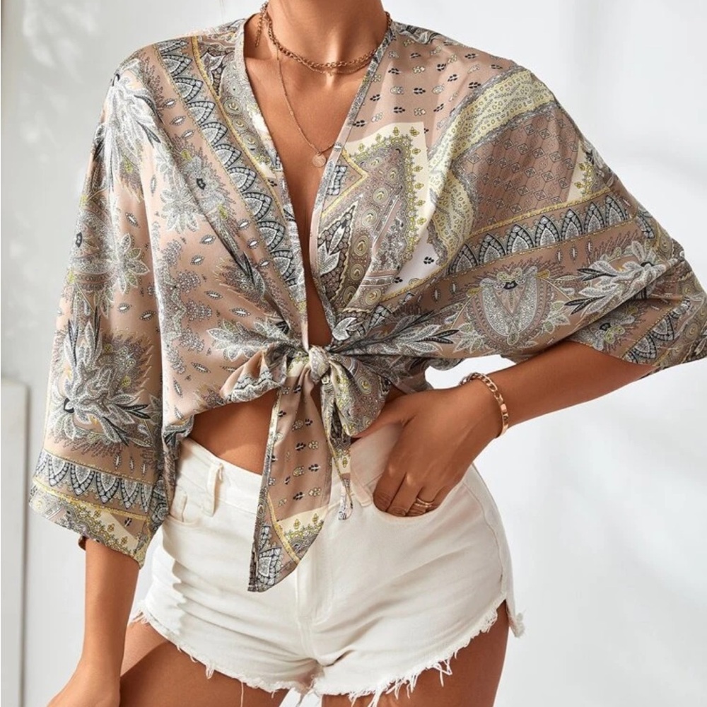SHEIN Beige Paisley Tie-Front Blouse